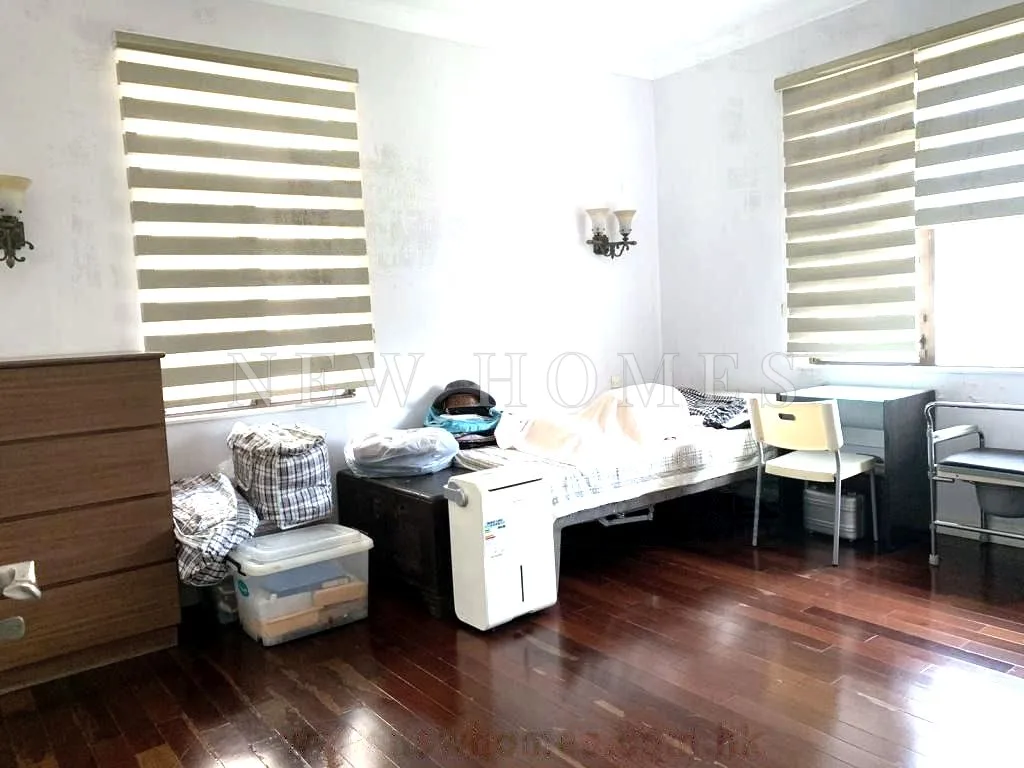 Villa Rocha, Happy Valley — 2