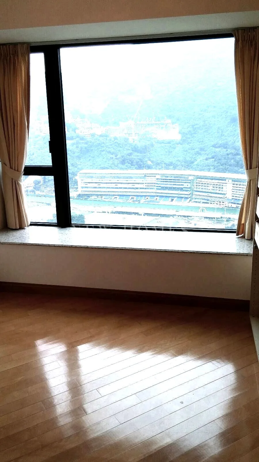 The Leighton Hill, Happy Valley — 3