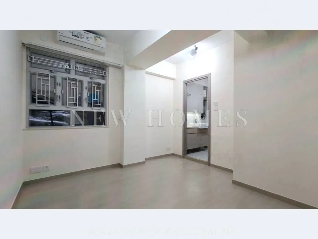 7 Village Terrace, Happy Valley — 5