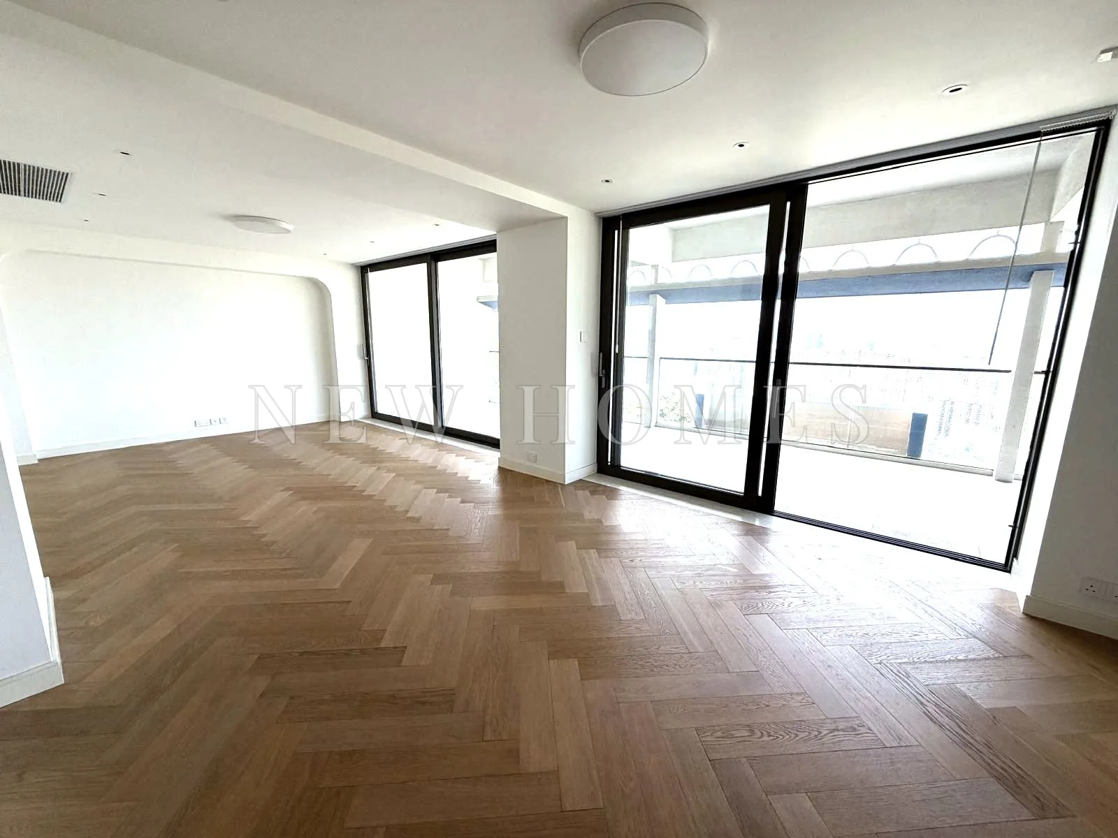 Raceview Mansions, Mid-Levels East — 2