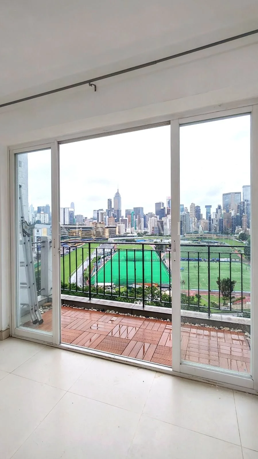 Hooley Mansion, Happy Valley — 5
