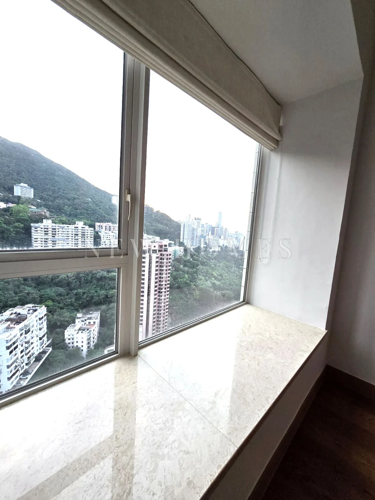The Altitude, Happy Valley — 5
