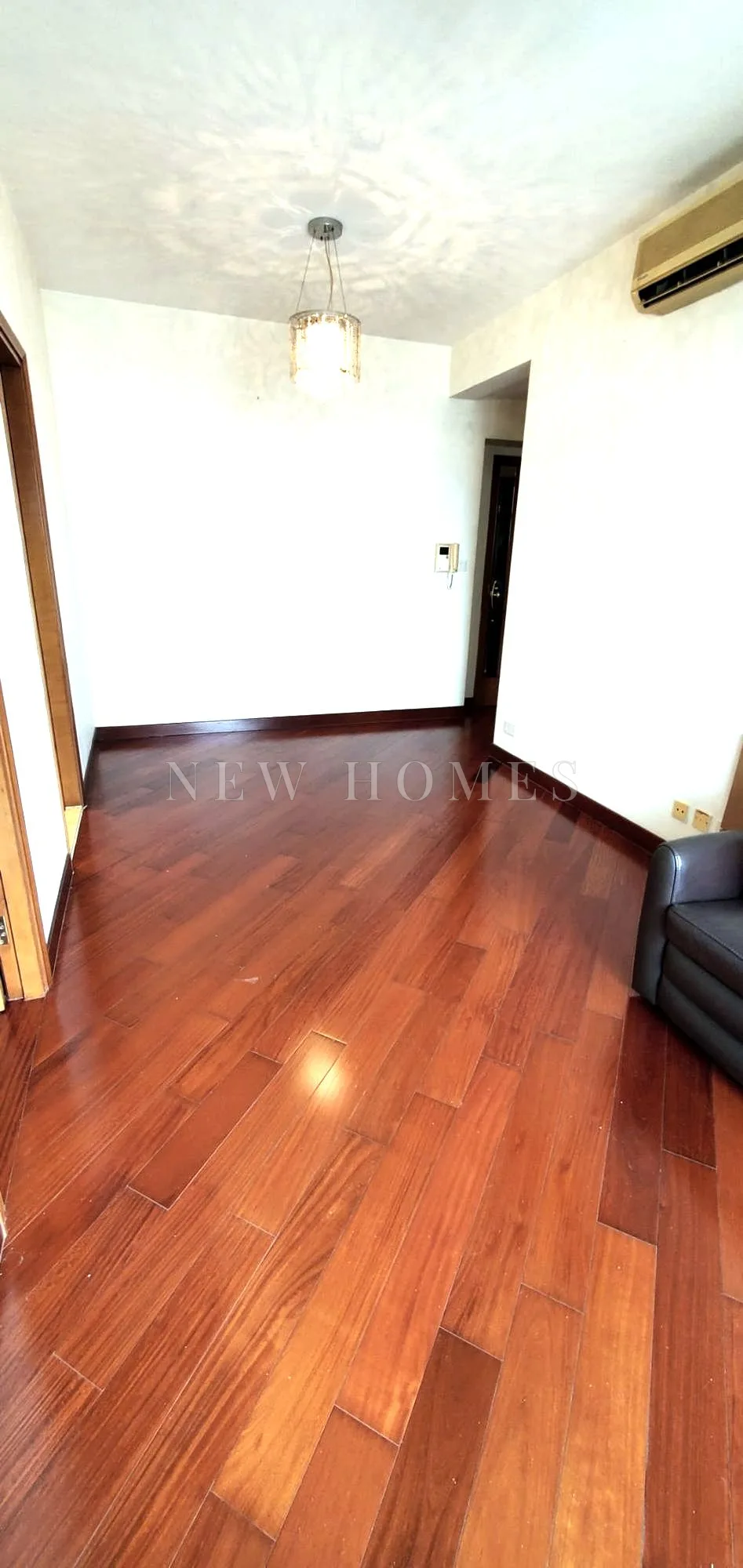 Sun Tower (Blk 1A), Kowloon Station — 8